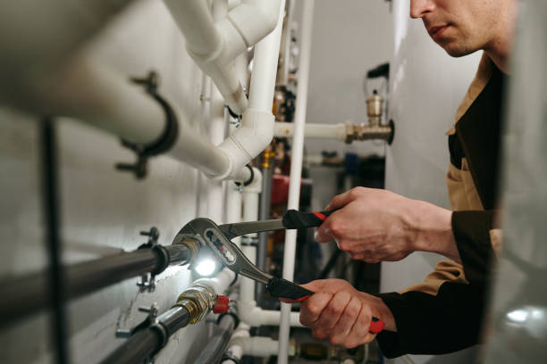 Best Emergency Plumber  in Lechee, AZ